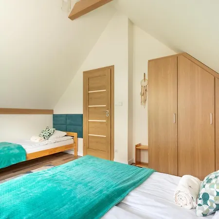 Tu I Teraz Шале Шавница